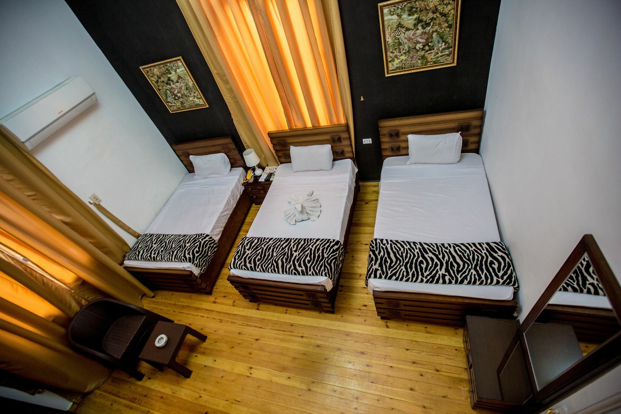 Valencia Boutiqe Cairo Hostel Ngoại thất bức ảnh